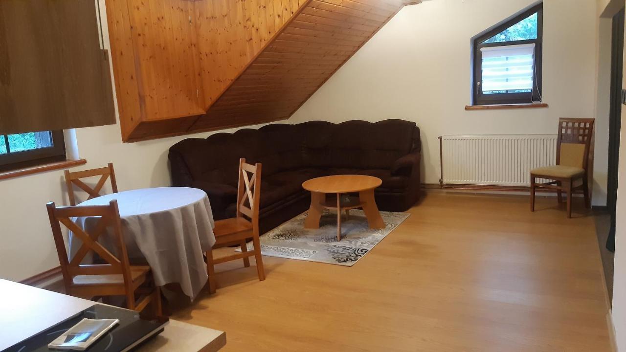 Budha Apartma Jirikov  Ngoại thất bức ảnh